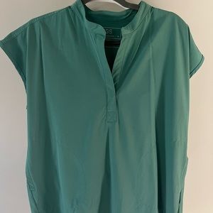 Figs Rafaela Scrub Top- Size M